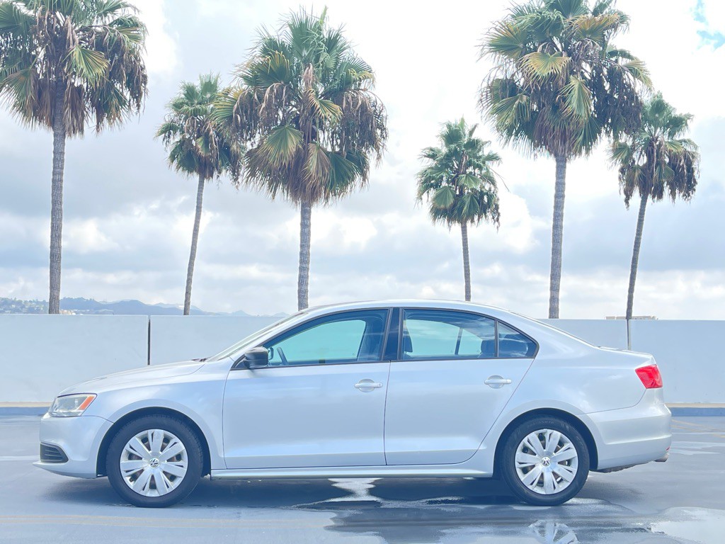 2014 Volkswagen Jetta Image 16