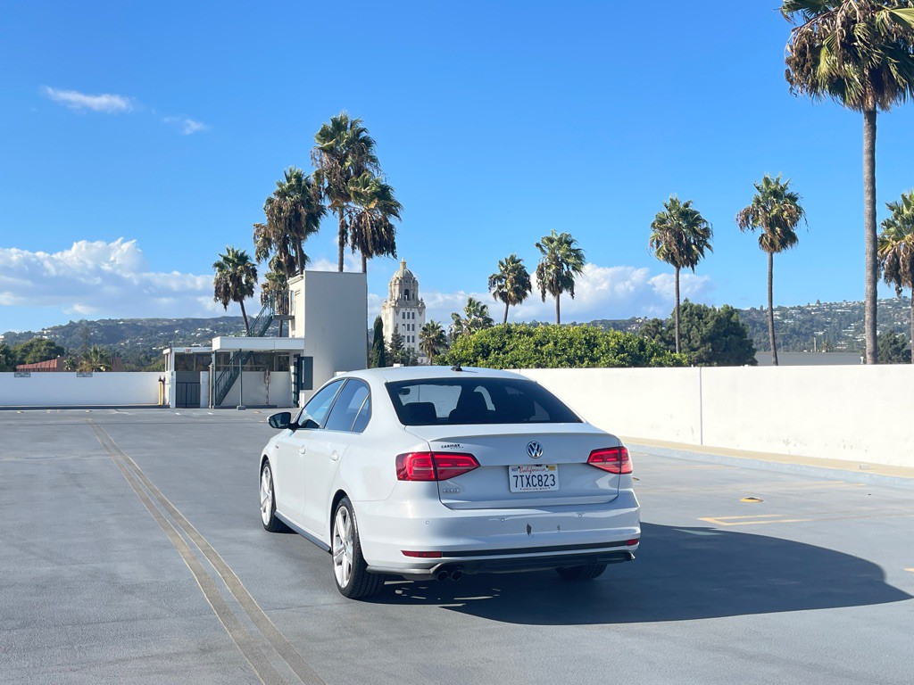 2017 Volkswagen Jetta Image 16