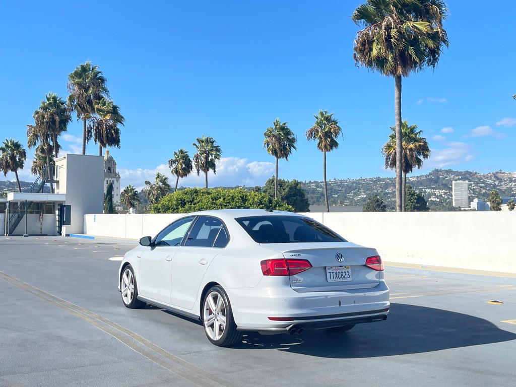 2017 Volkswagen Jetta Image 18