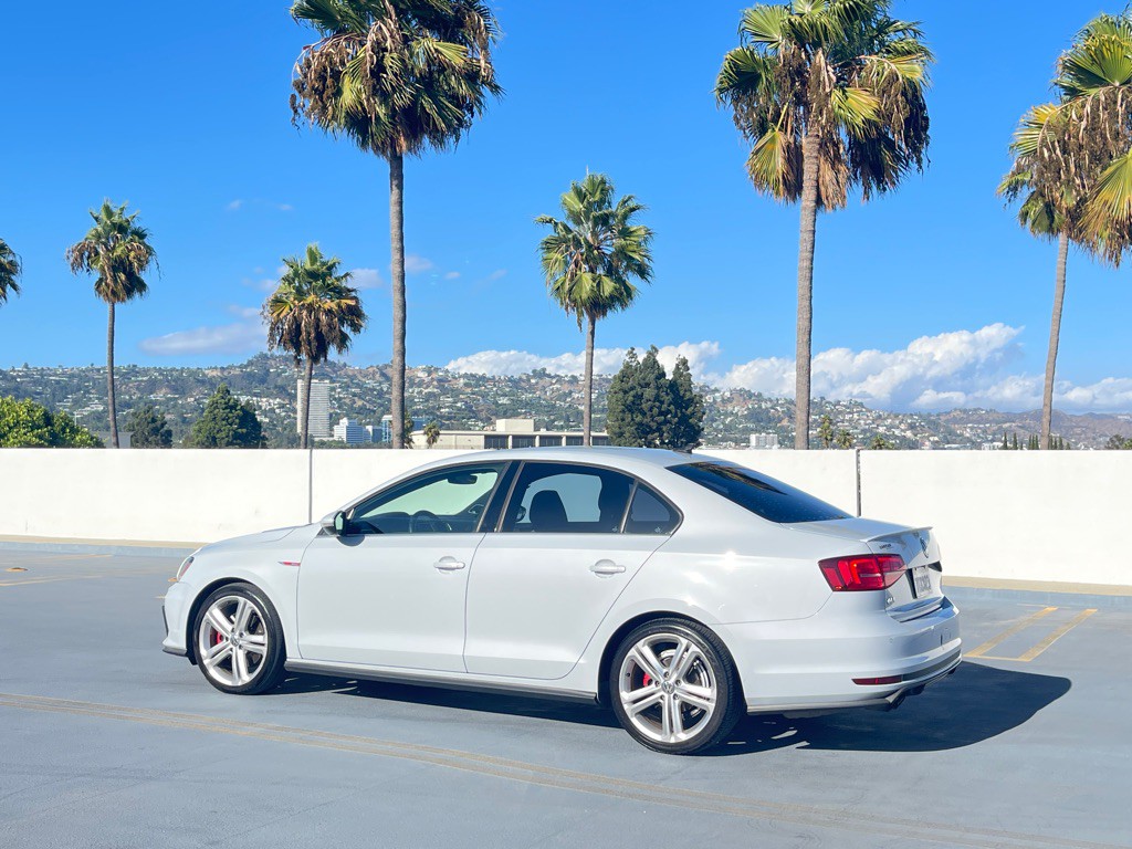 2017 Volkswagen Jetta Image 23