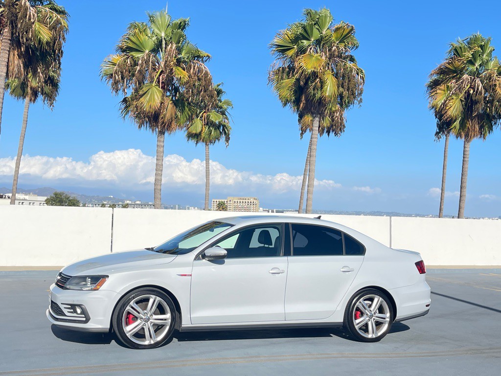 2017 Volkswagen Jetta Image 33