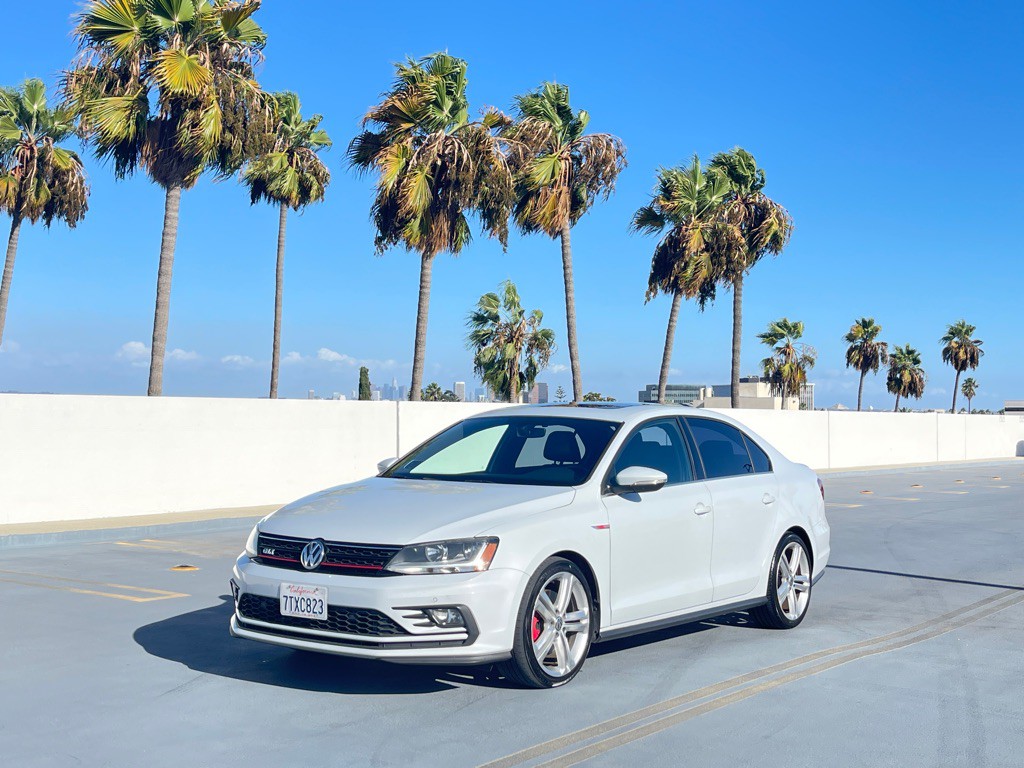 2017 Volkswagen Jetta Image 40