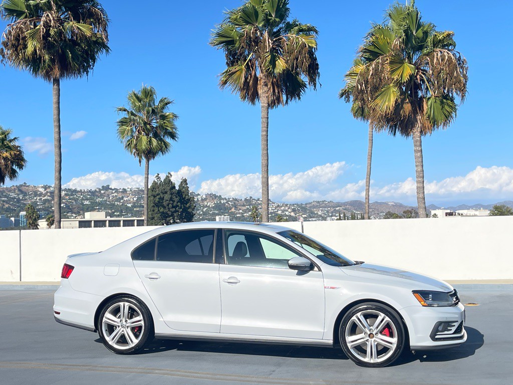 2017 Volkswagen Jetta Image 72