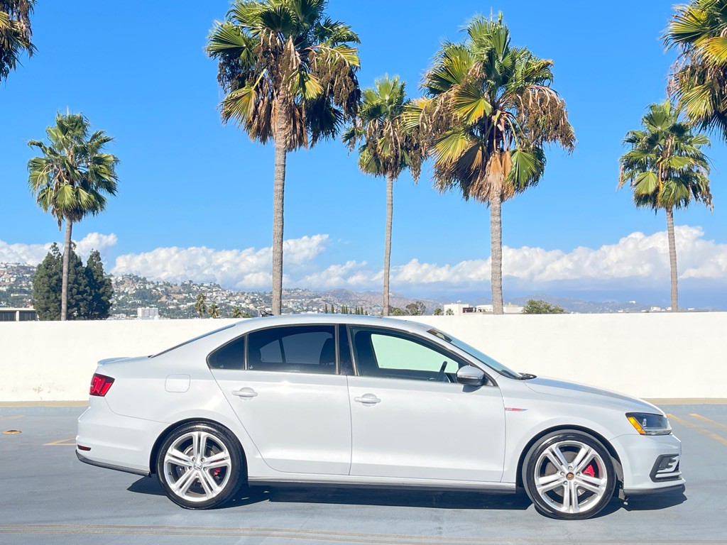 2017 Volkswagen Jetta Image 74
