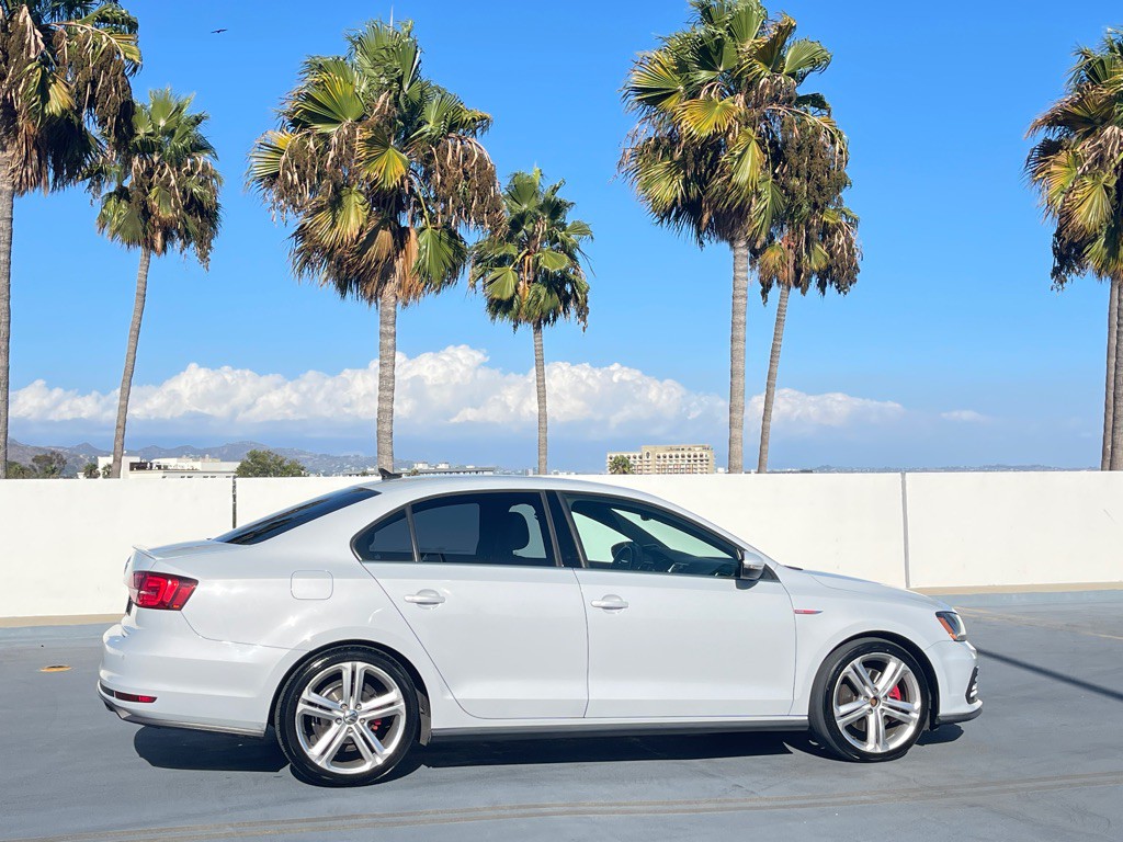 2017 Volkswagen Jetta Image 77