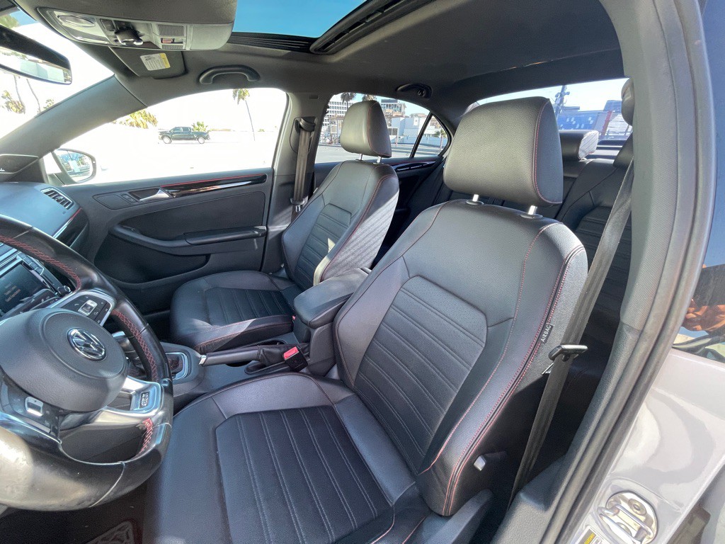 2017 Volkswagen Jetta Image 124