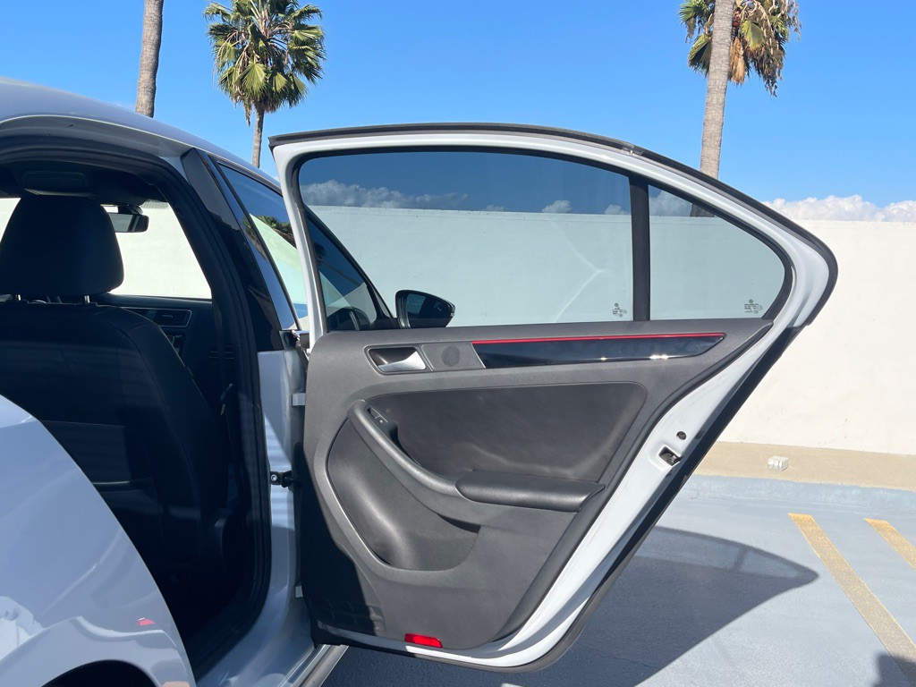 2017 Volkswagen Jetta Image 130