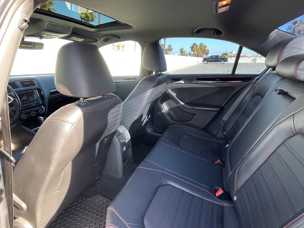 2017 Volkswagen Jetta Image 141