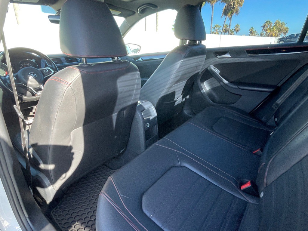2017 Volkswagen Jetta Image 145