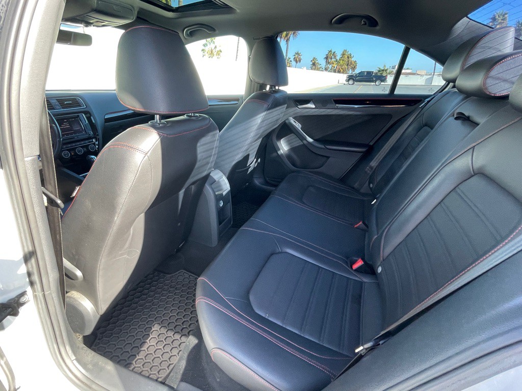 2017 Volkswagen Jetta Image 151