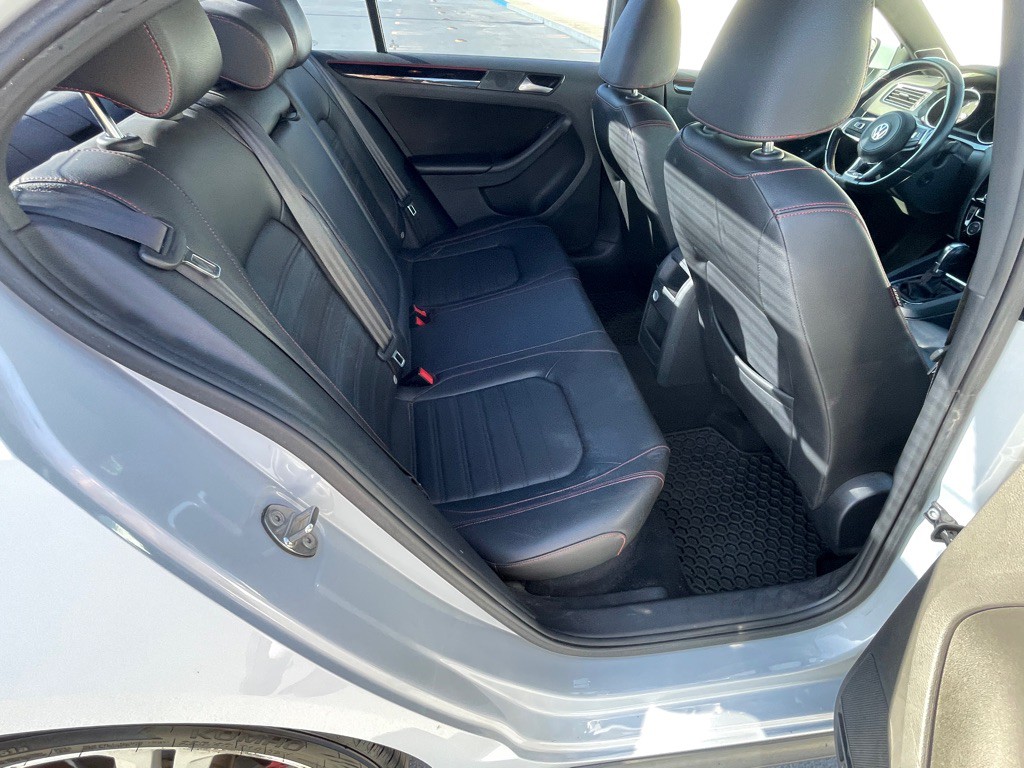 2017 Volkswagen Jetta Image 153