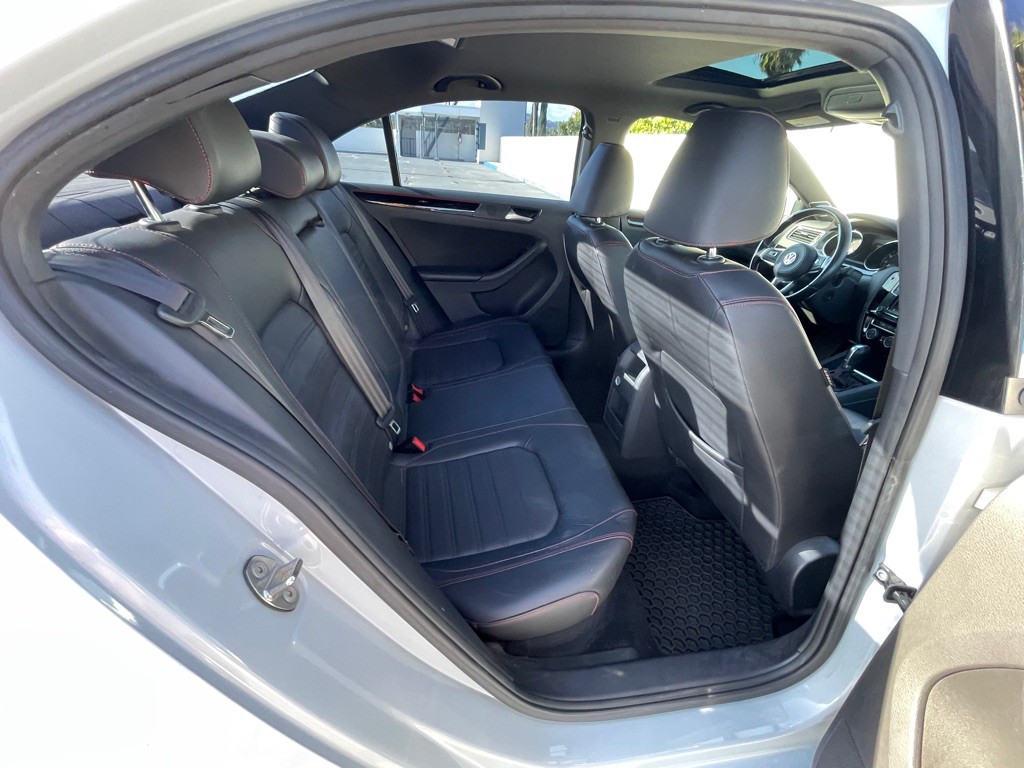2017 Volkswagen Jetta Image 157