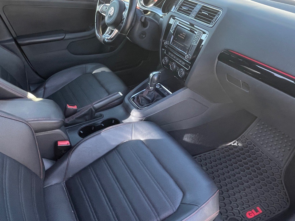 2017 Volkswagen Jetta Image 174
