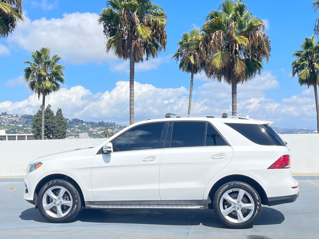 2016 Mercedes-Benz GLE-Class Image 17