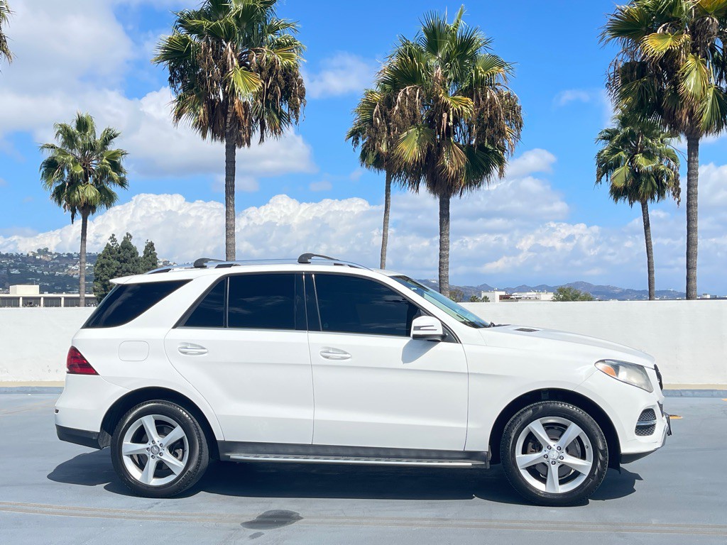 2016 Mercedes-Benz GLE-Class Image 39