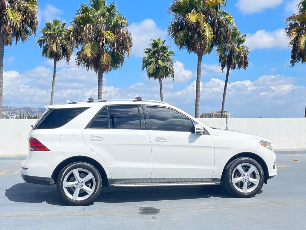 2016 Mercedes-Benz GLE-Class Image 41