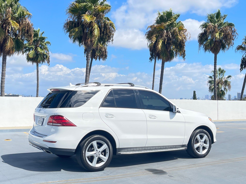 2016 Mercedes-Benz GLE-Class Image 43