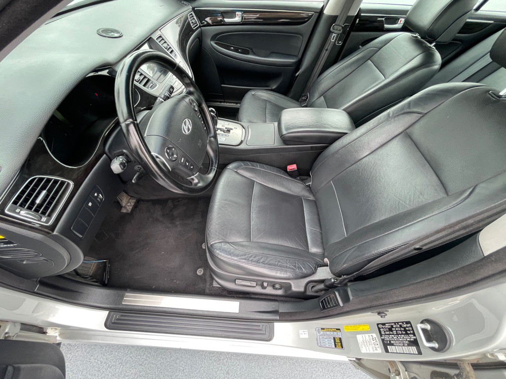 2012 Hyundai Genesis Image 56