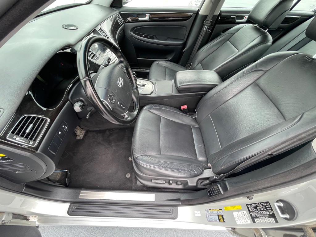 2012 Hyundai Genesis Image 57
