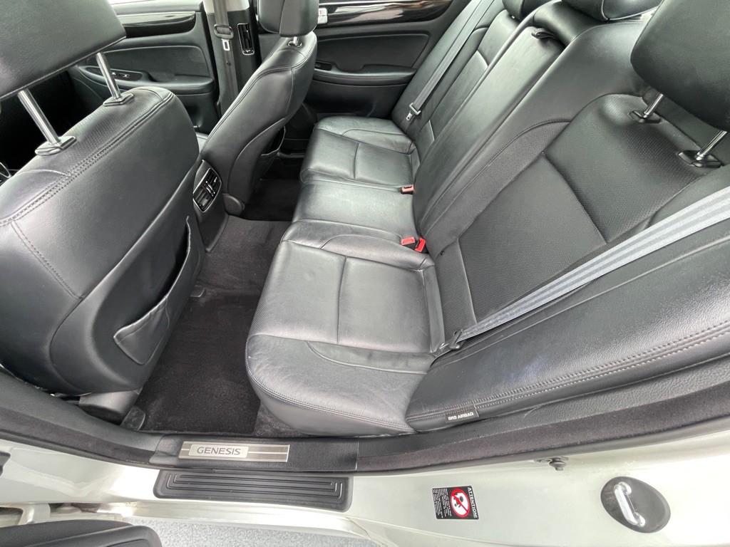 2012 Hyundai Genesis Image 67
