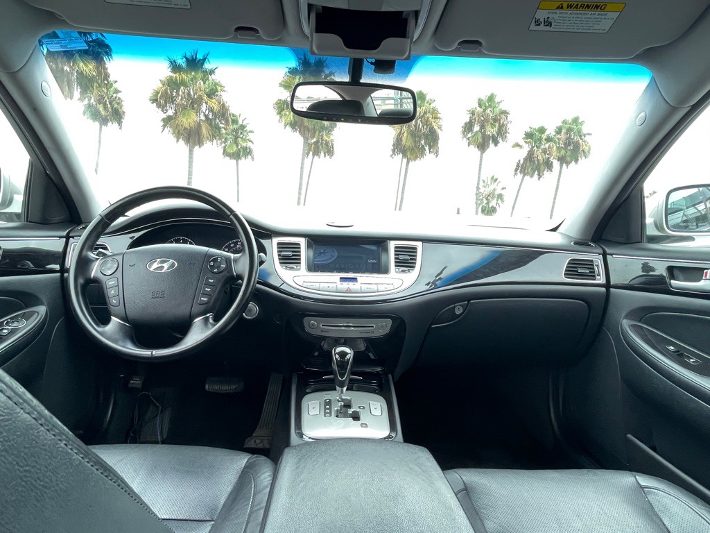 2012 Hyundai Genesis Image 89