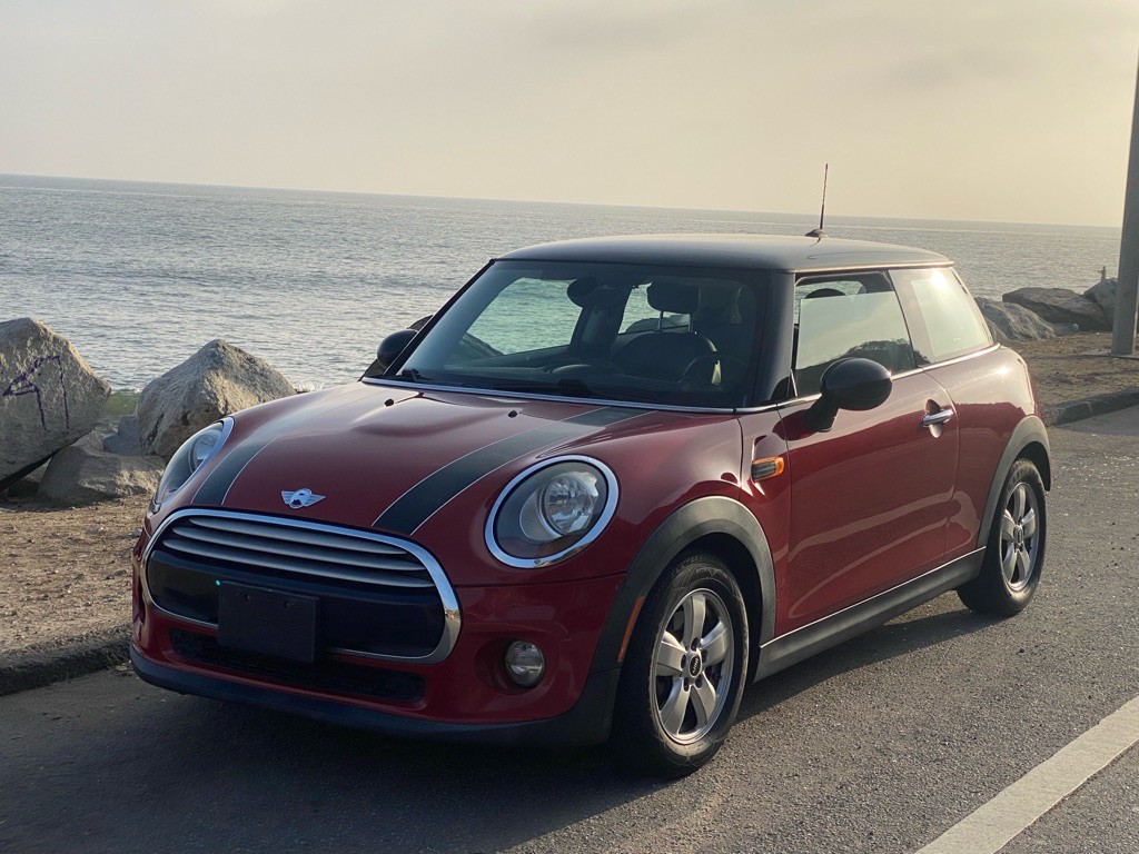 2015 MINI Cooper Image 3