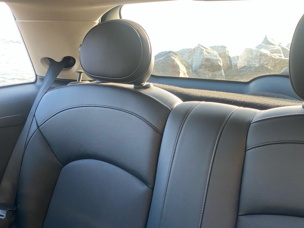 2015 MINI Cooper Image 11