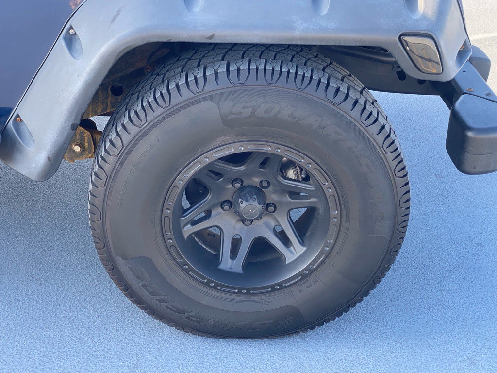 2003 Jeep Wrangler Image 14