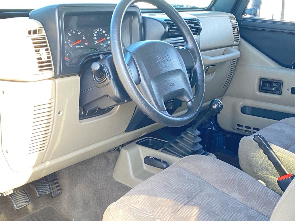 2003 Jeep Wrangler Image 22