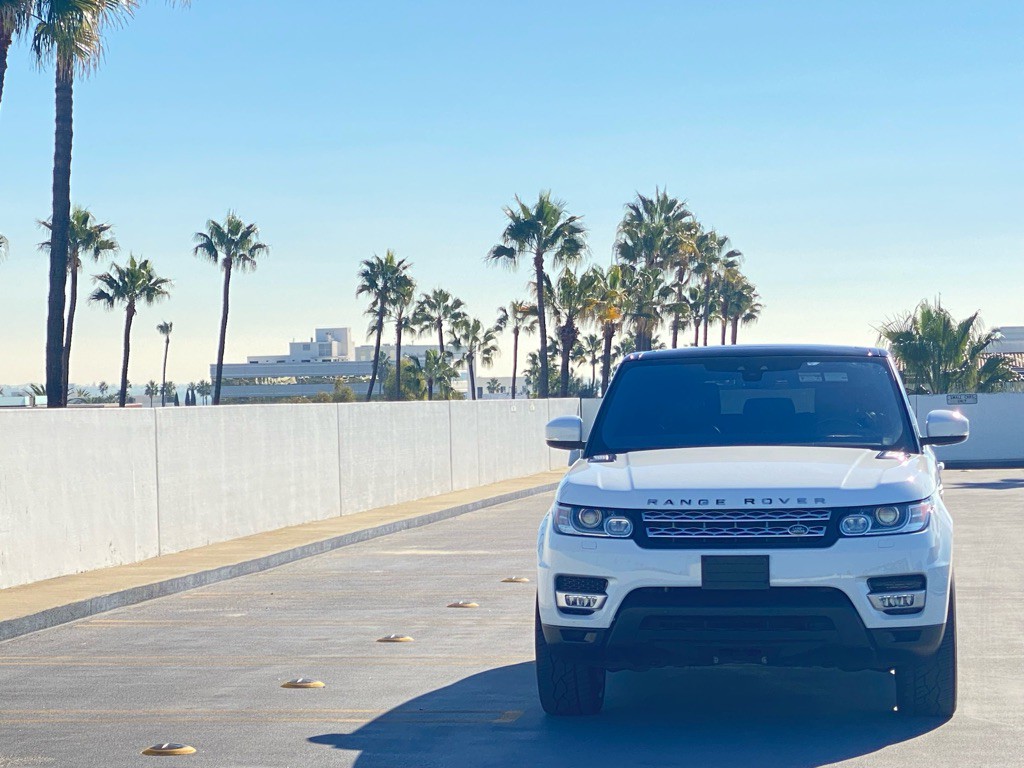 2017 Land Rover Range Rover Sport Image 8