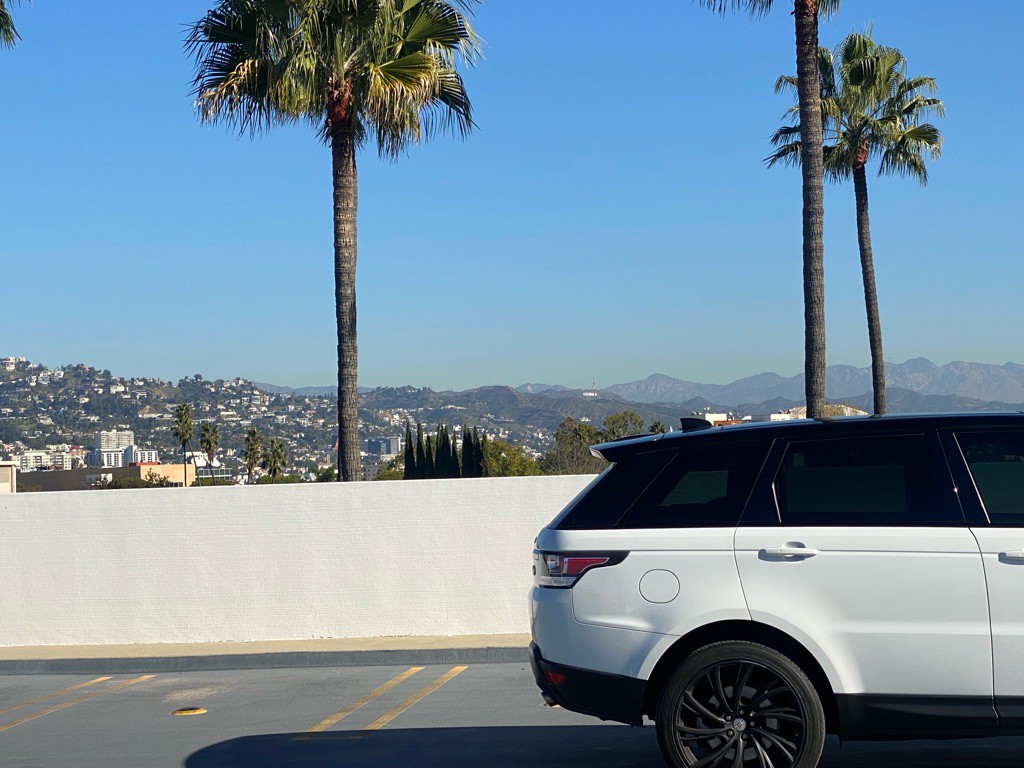 2017 Land Rover Range Rover Sport Image 14