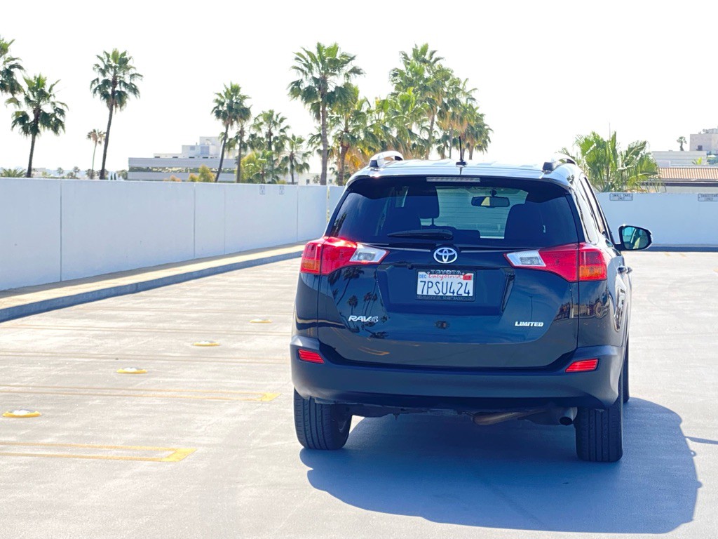2015 Toyota Rav4 Image 23