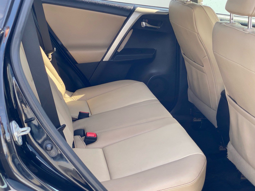 2015 Toyota Rav4 Image 27