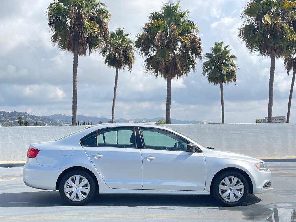 2014 Volkswagen Jetta Image 3