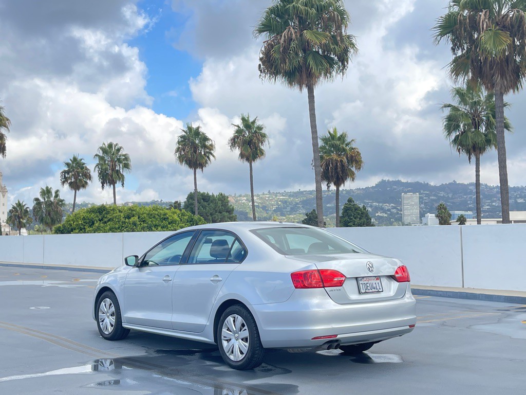 2014 Volkswagen Jetta Image 11
