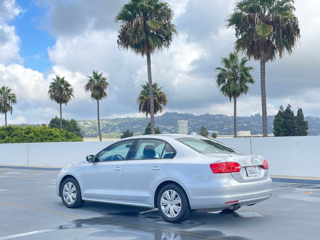 2014 Volkswagen Jetta Image 12