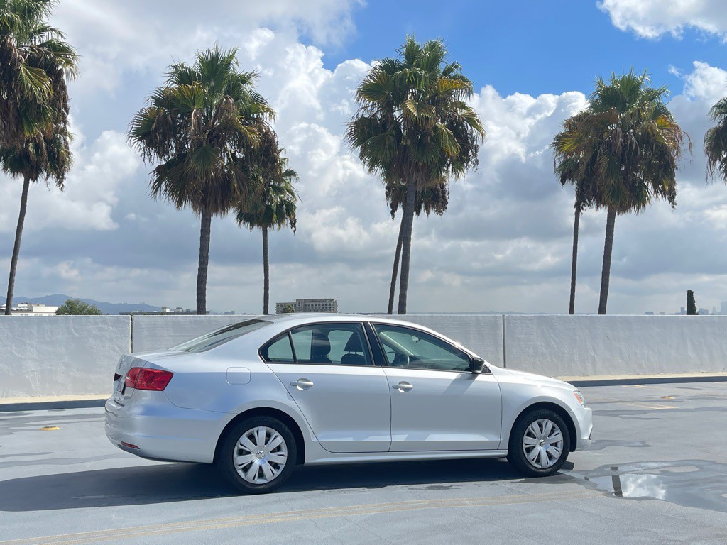 2014 Volkswagen Jetta Image 32