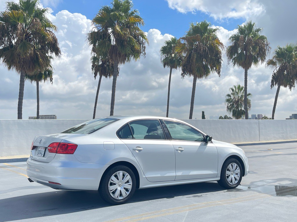 2014 Volkswagen Jetta Image 34