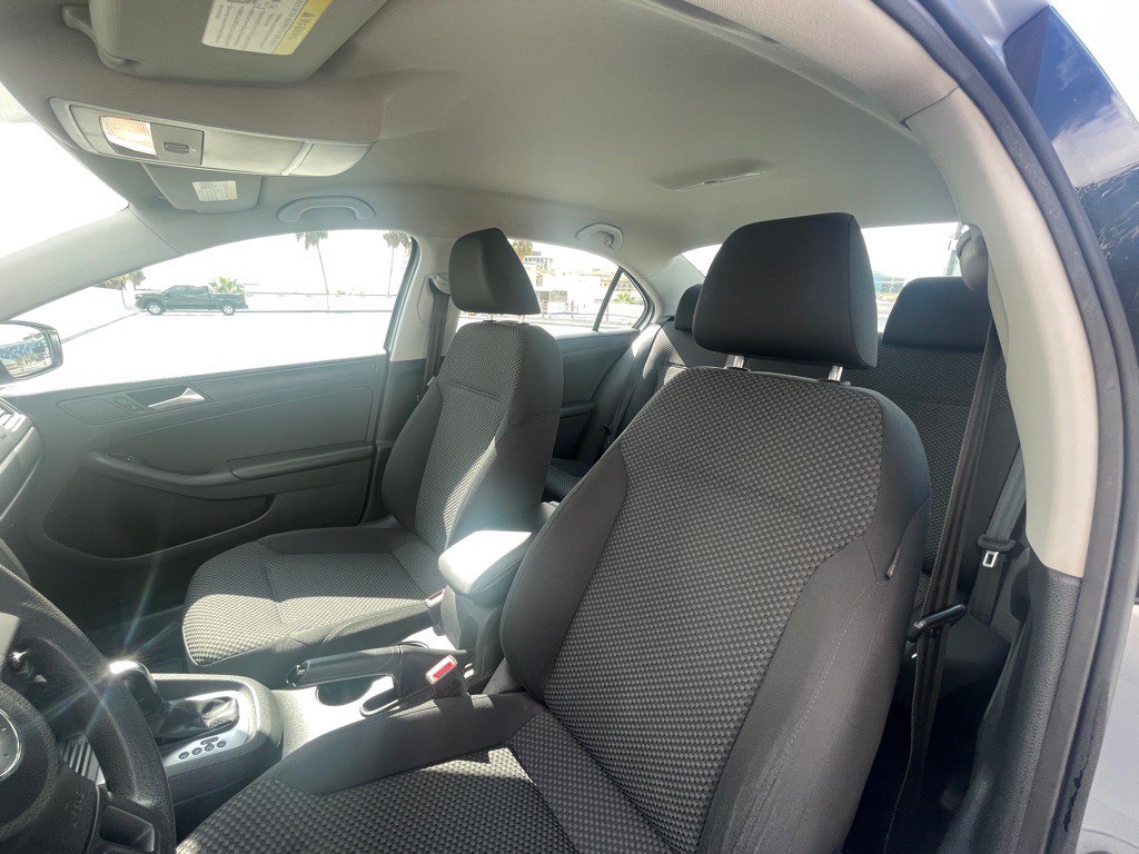 2014 Volkswagen Jetta Image 47