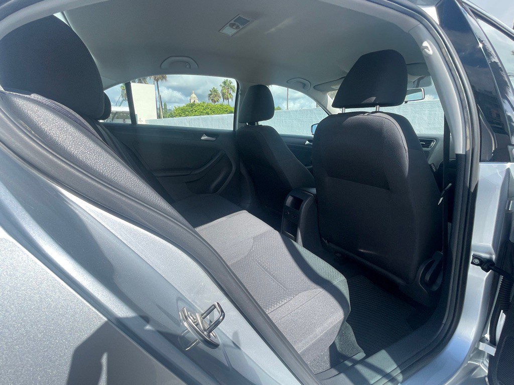 2014 Volkswagen Jetta Image 71