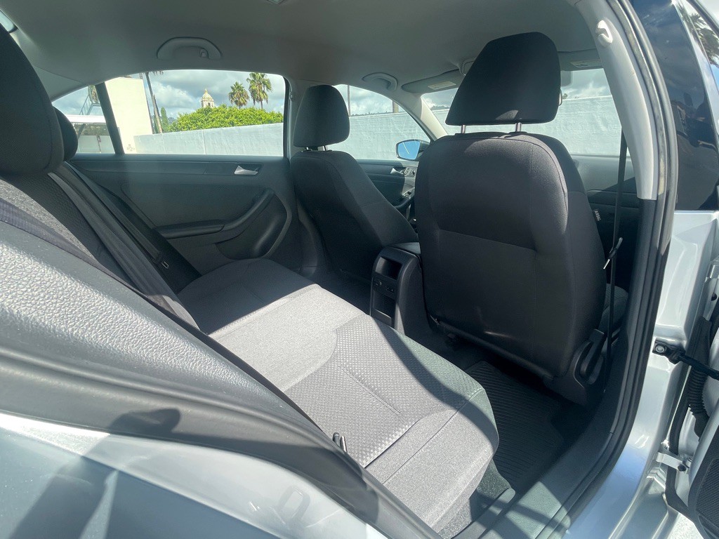 2014 Volkswagen Jetta Image 72