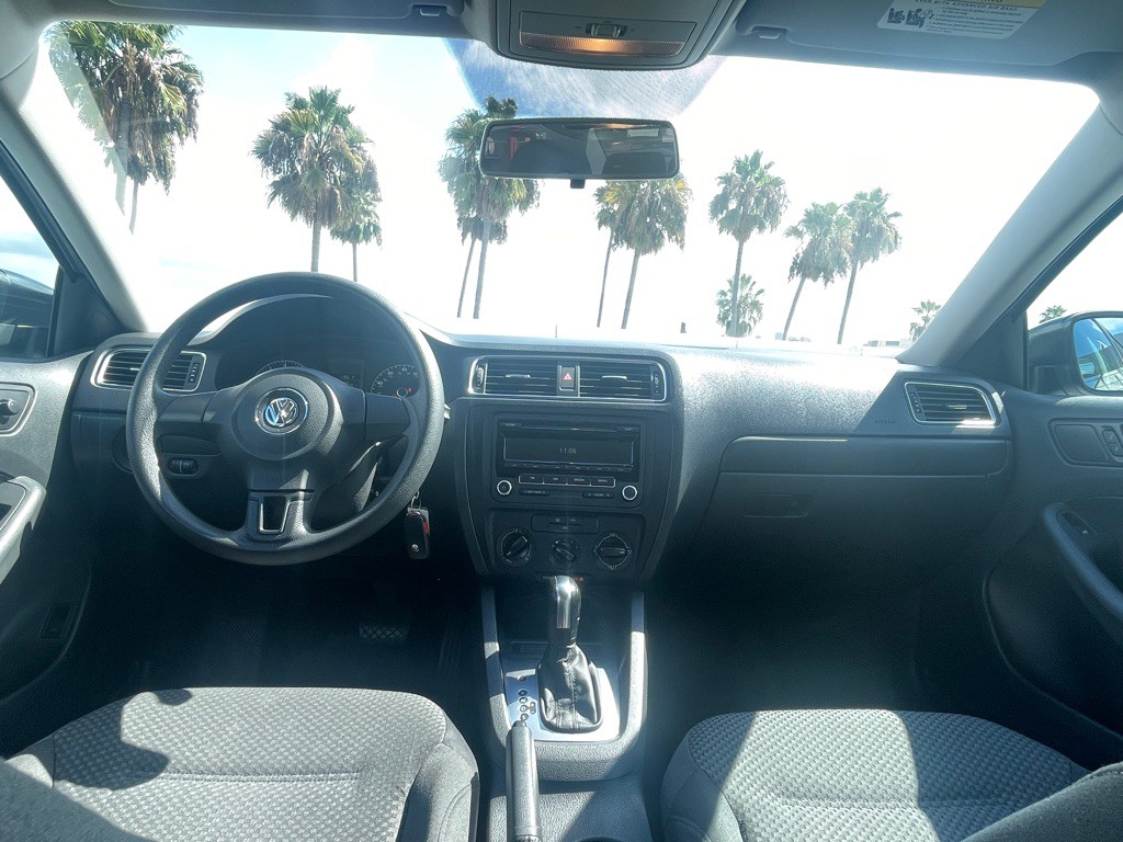 2014 Volkswagen Jetta Image 80