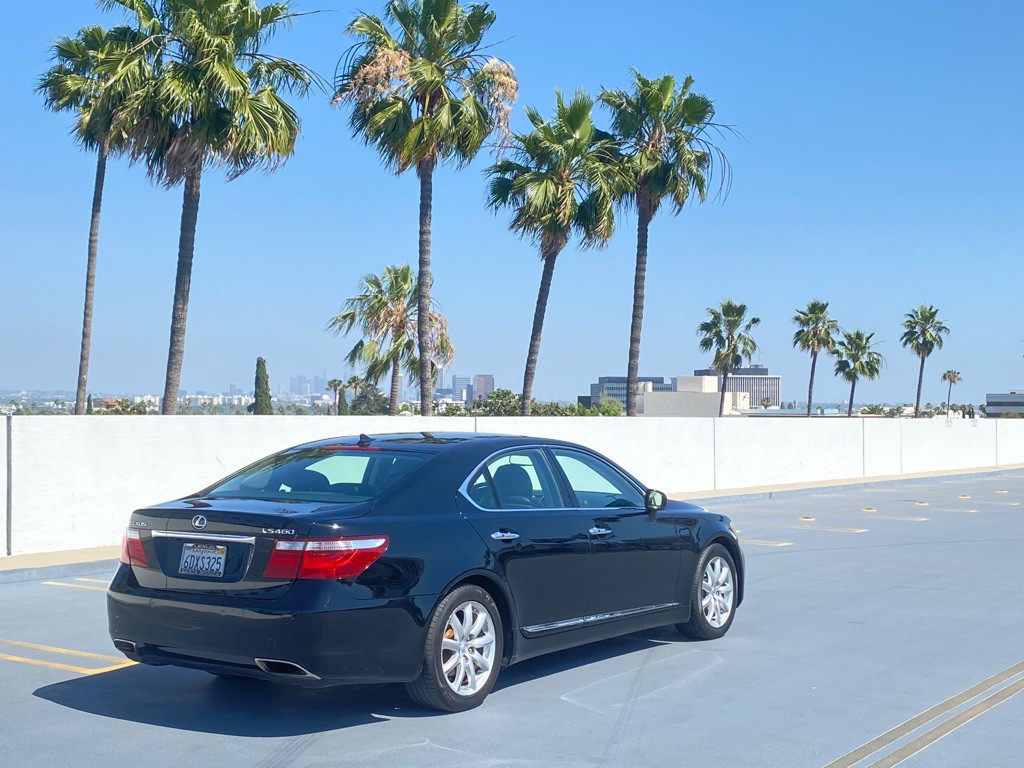 2008 Lexus LS Image 3
