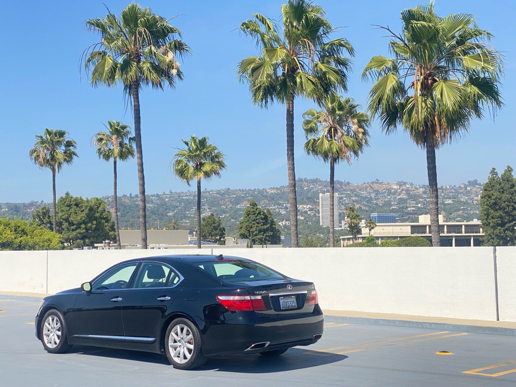 2008 Lexus LS Image 13