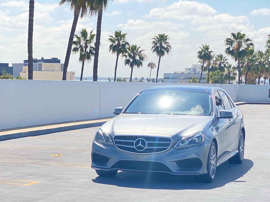2014 Mercedes-Benz E-Class Image 3