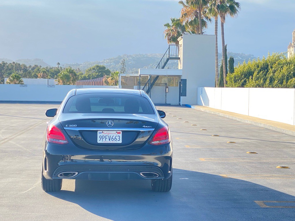 2015 Mercedes-Benz C-Class Image 11