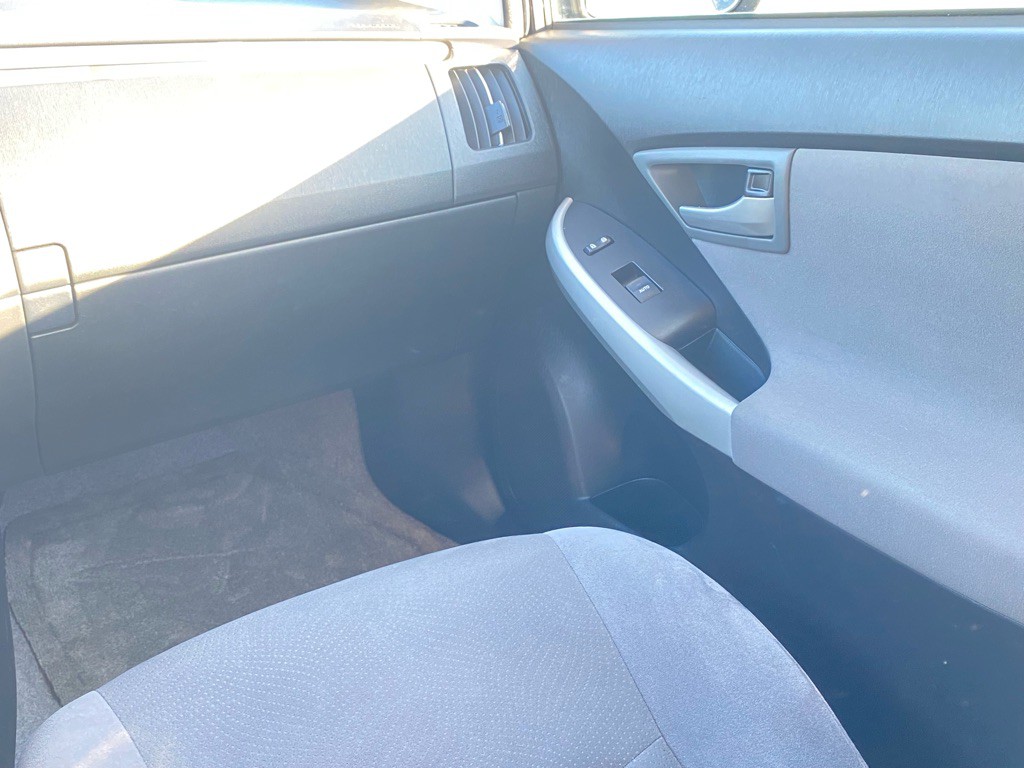 2013 Toyota Prius Image 23