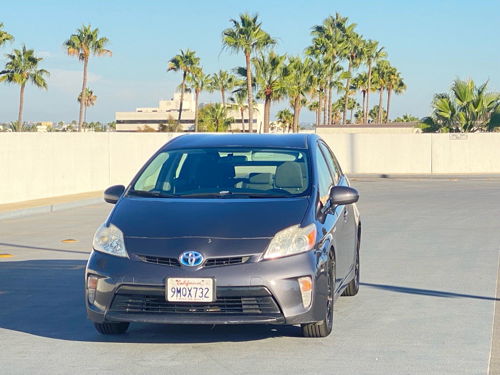 2013 Toyota Prius Image 35