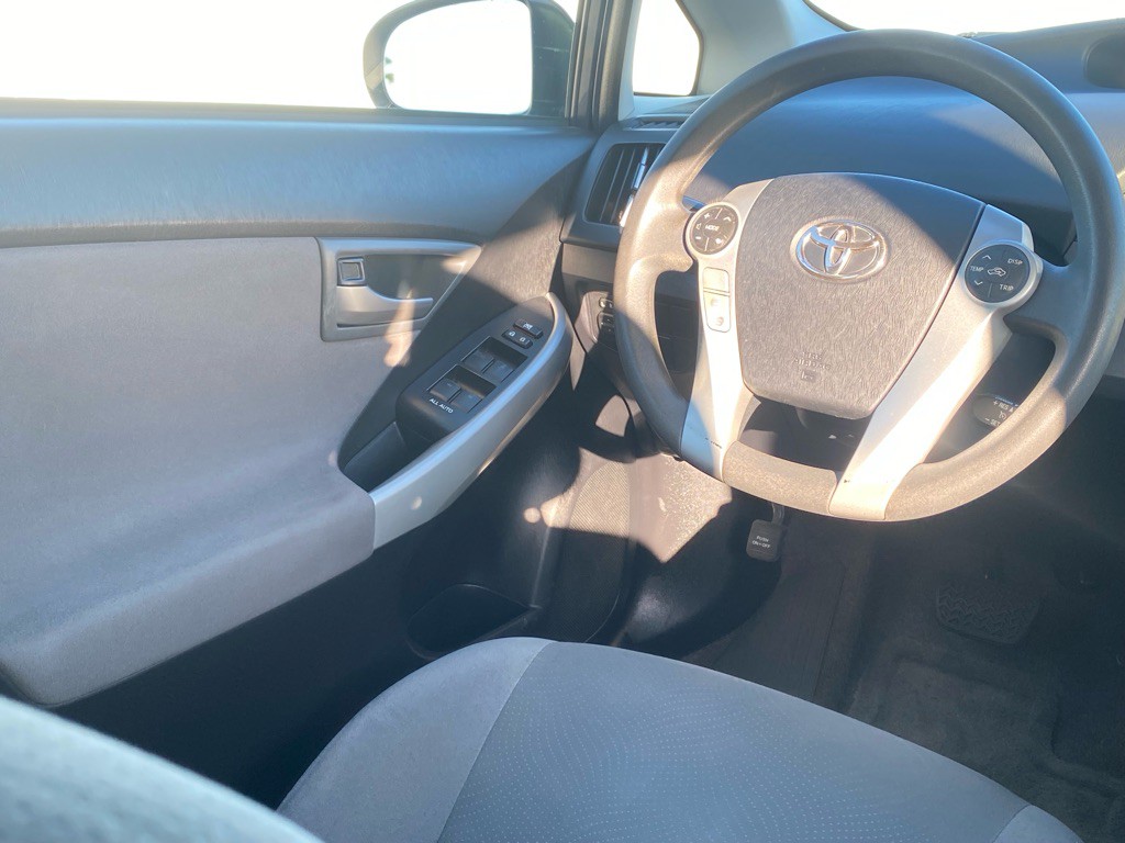 2013 Toyota Prius Image 49