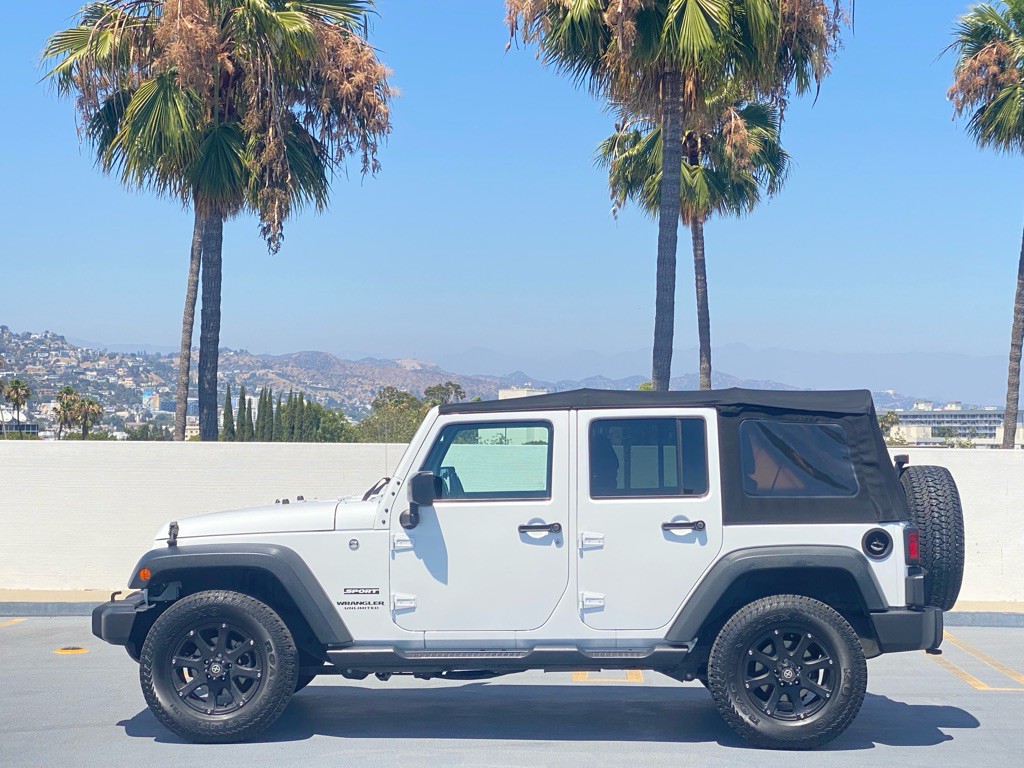 2016 Jeep Wrangler Unlimited Image 5